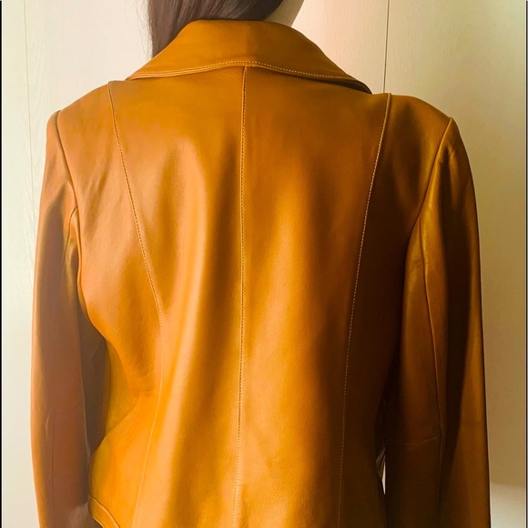 Michael Kor - Picture 8 of 11